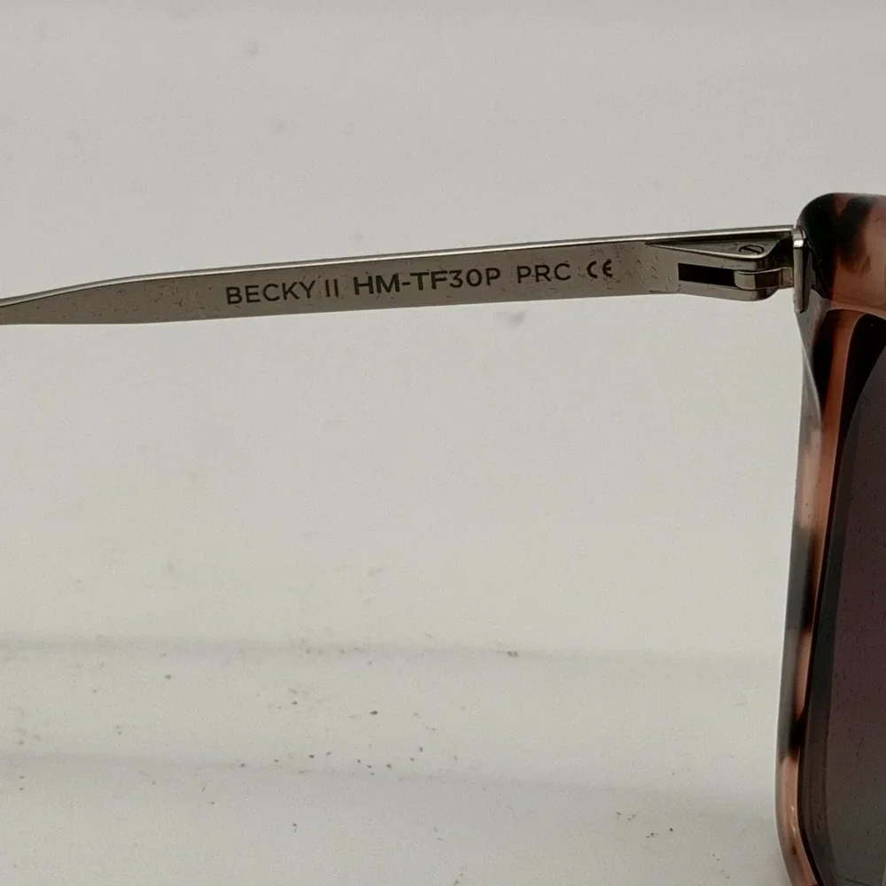 DIFF Eyewear Becky II HM-TF30P Tortoise Taupe Polarized Cat Eye Sunglasses